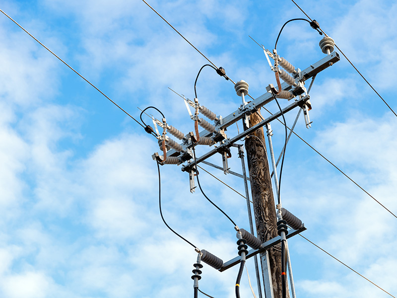 blog-overhead-power-lines-jw